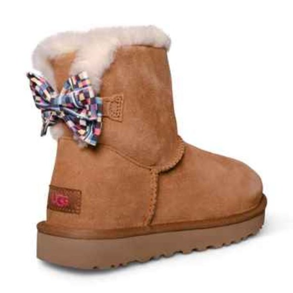 UGG MINI BAILEY BOW CHECKER CHESTNUT BOOTS - Picture 4 of 6